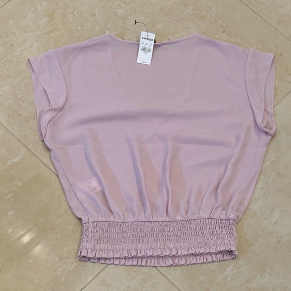 Express Pink Sleeveless V- Neck Size :S 100% Polyester Blouse . New with tags - Picture 2 of 8